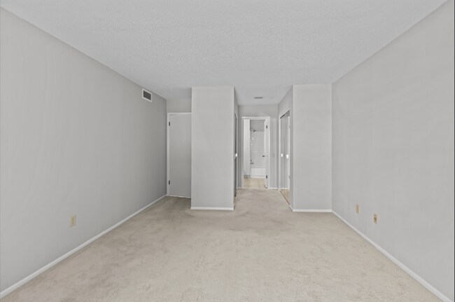 Building Photo - 17 Fair Haven Way