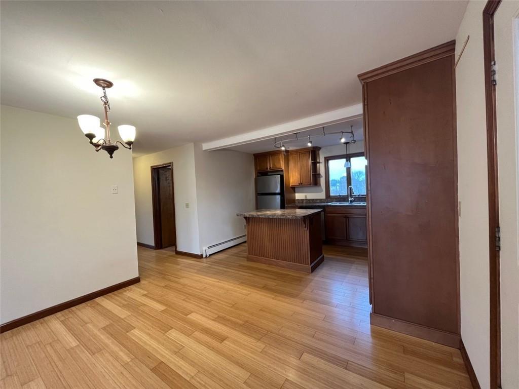 Building Photo - 3 Buttonwood St