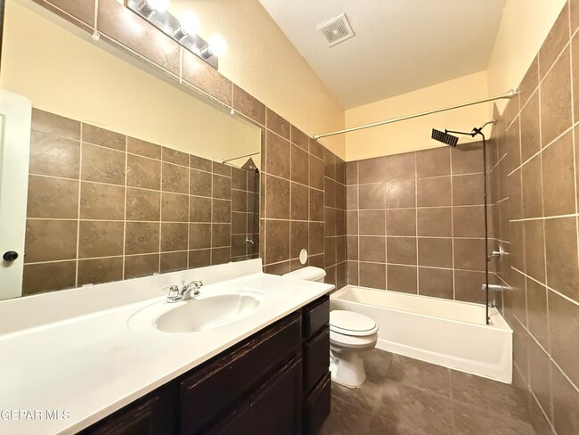 Building Photo - 13136 Freshford