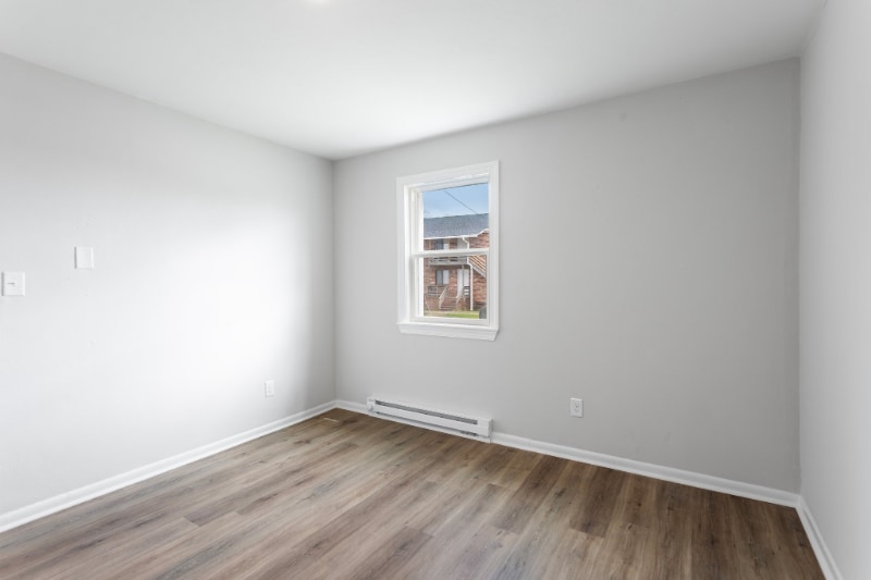 Building Photo - 324 State St