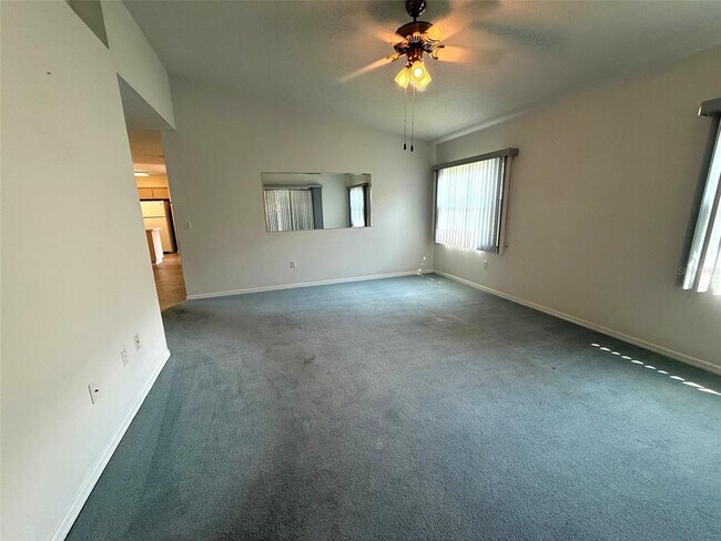 Building Photo - 17532 SE 100th Ct