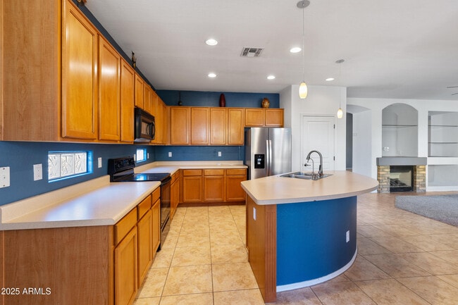 Building Photo - 474 W Seagull Dr