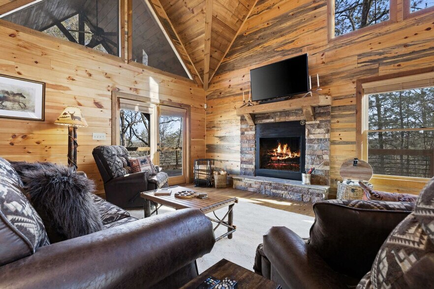 Building Photo - 135 Black Gum Ln