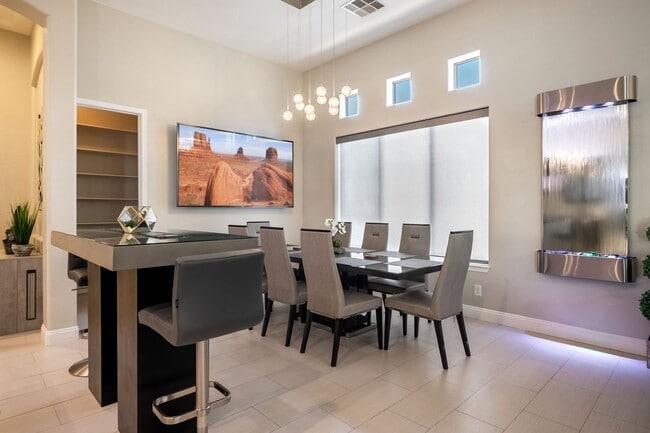 Building Photo - Stunning UPGRADED Furnished Home in Chandler!!!