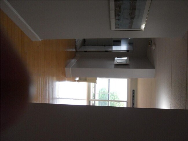 Building Photo - 1302 Capella S