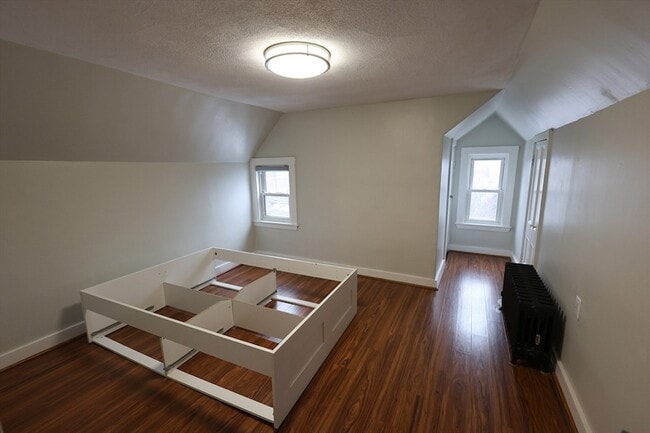 Building Photo - 369 Savin Hill Ave