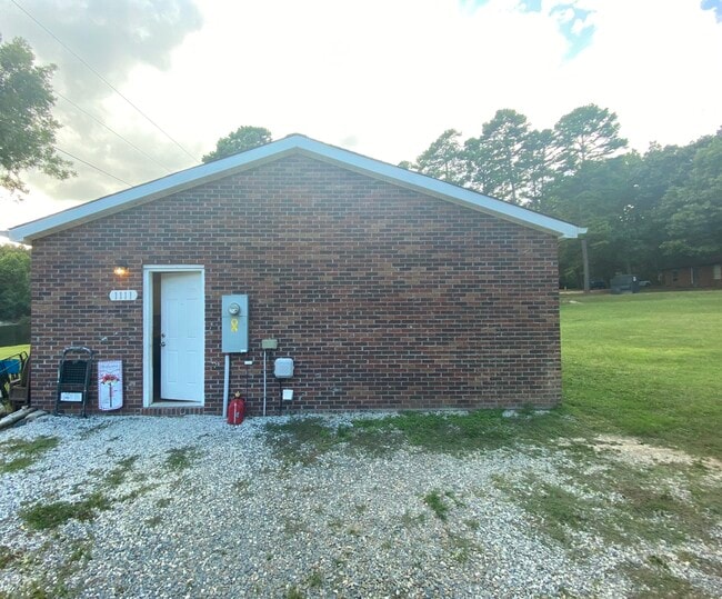 Building Photo - 1111 Rock Pond Ln