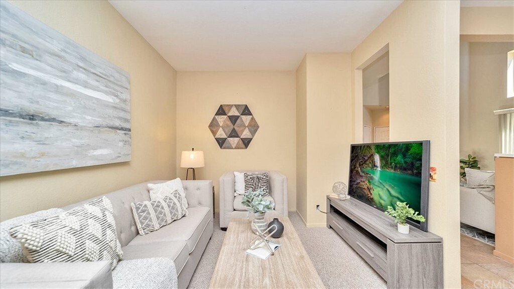 Building Photo - 28925 Cll Rivera