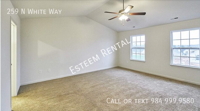 Building Photo - 259 White Way