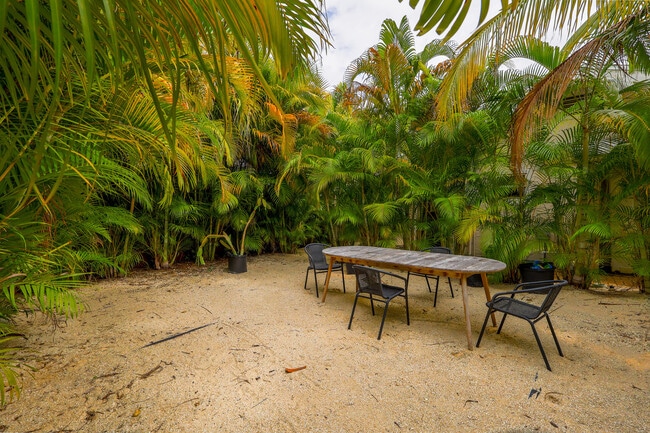 Building Photo - 1309 Florida Ave