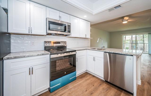 Building Photo - 416 Meadow Ln