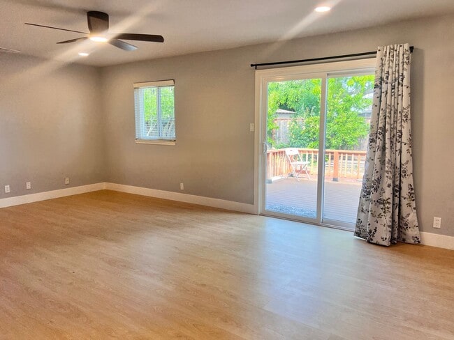 Building Photo - Completely Remodeled 4 Bedroom Home with C...