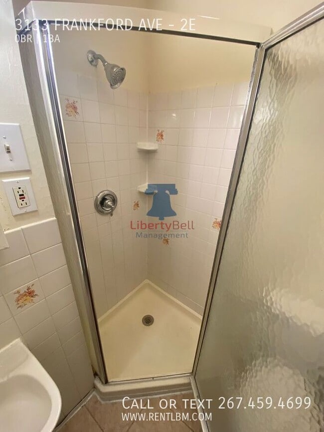 Building Photo - 3133 Frankford Ave