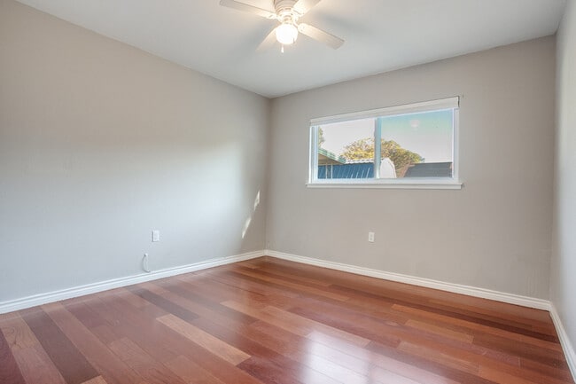 Building Photo - 13910 Thebes Cir