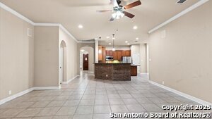 Building Photo - 605 Oakmont Way