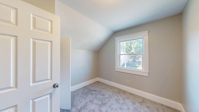 Building Photo - Cudell Area - 3 Bedroom - 1 Bath - Single ...
