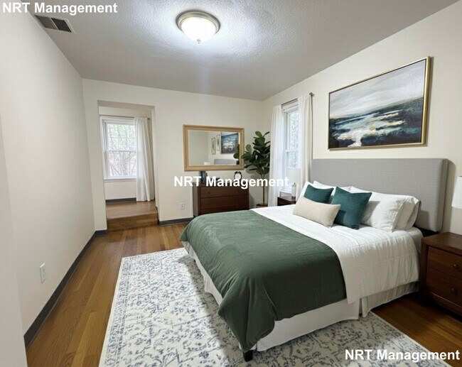 Building Photo - 840 Huntington Ave