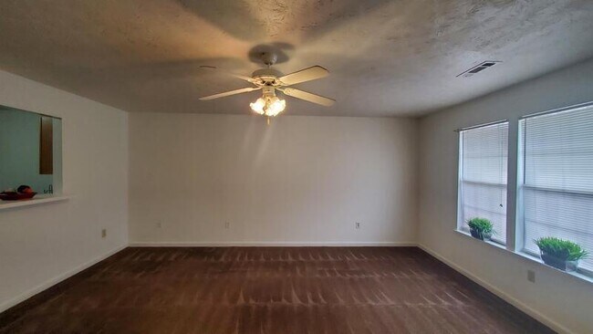 Building Photo - 1091 Micha Way