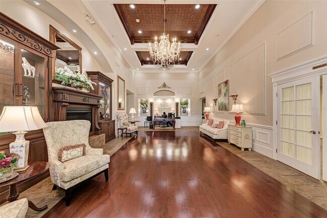 Building Photo - 6606 Pineview Terrace