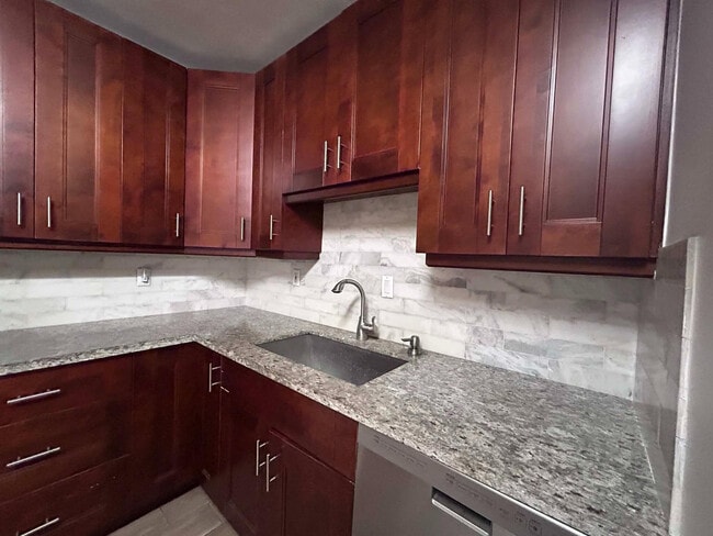 Building Photo - 2700 S University Dr