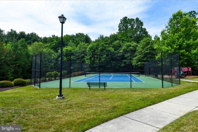 Building Photo - 15511 Kennett Square Way