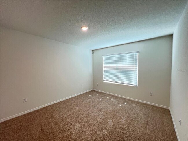 Building Photo - 536 Emily Gln St