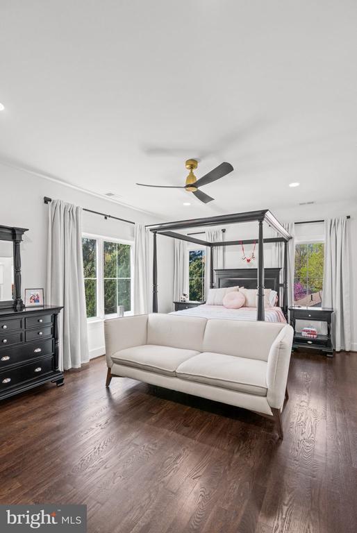 Building Photo - 6202 Massachusetts Ave