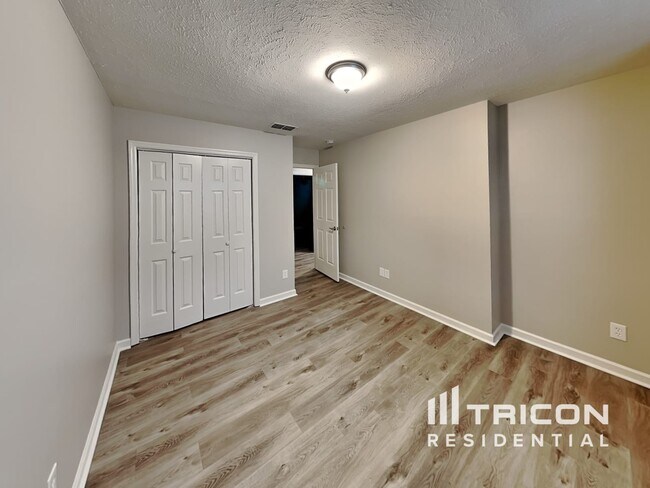 Building Photo - 80 Vincent Ln