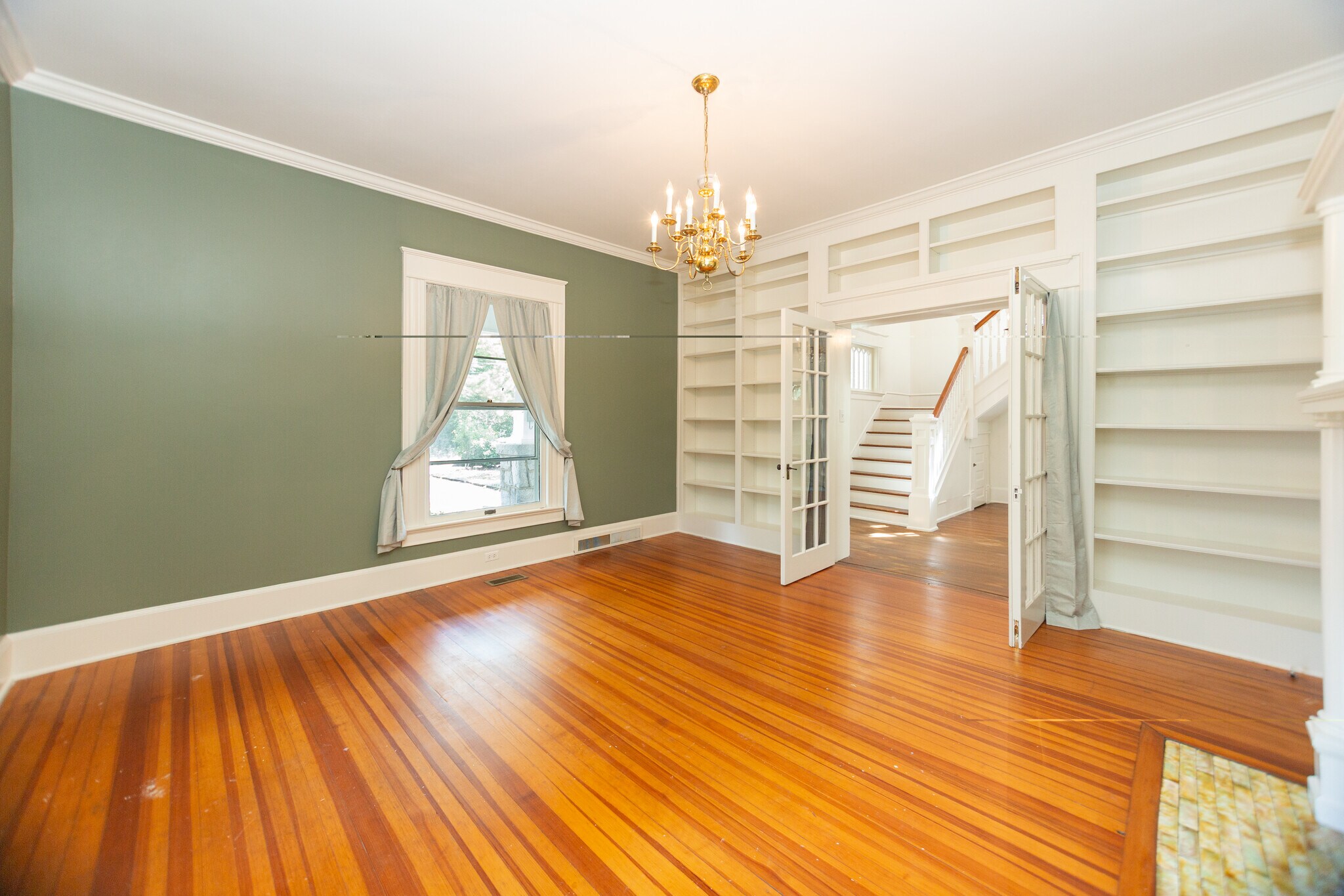 Library or Downstairs Bedroom - 1014 Shepherd St