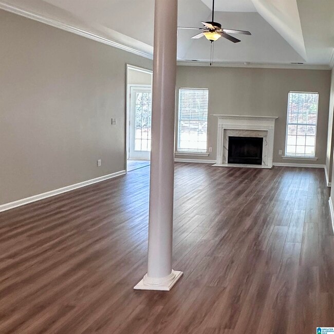 Building Photo - 384 Savannah Cir