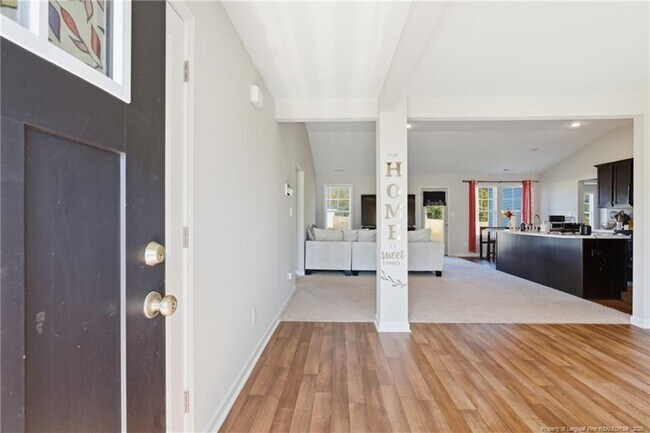 Building Photo - 50 Terrier Ct