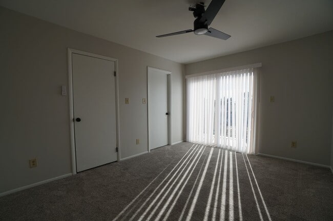 Building Photo - 6727 Dale Rd