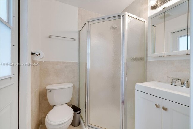 Building Photo - 10621 SW 111th St