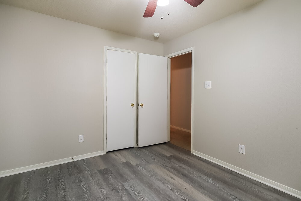 Building Photo - 18407 Knob Hill Lake Ln