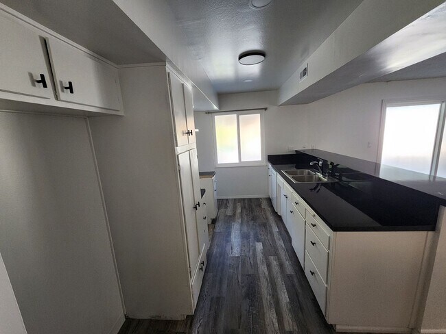 Building Photo - Beautiful Newly Renovated 3 Bedroom 2 Bathroom House in Whittier