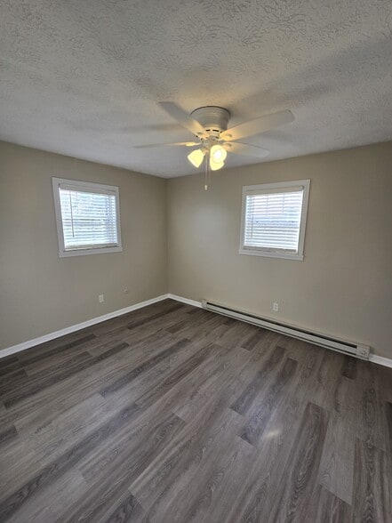 Building Photo - 4951 W 600 N