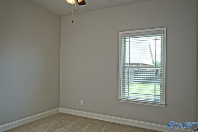 Building Photo - 409 Bay Tree Ln SW