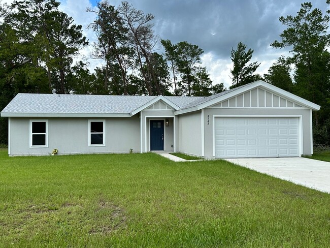 Primary Photo - NEW HOME - 3 Bed / 2 Bath near The Villages