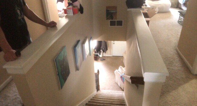 Stairs - 1407 Windsor St