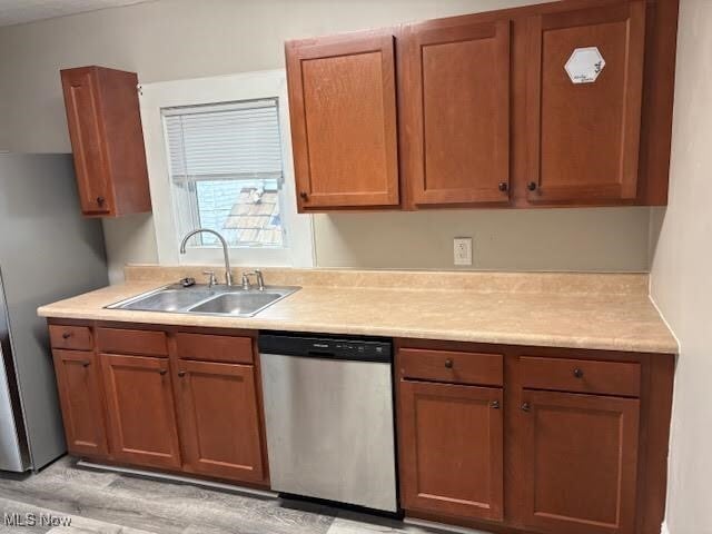 Building Photo - 346 2nd St NE