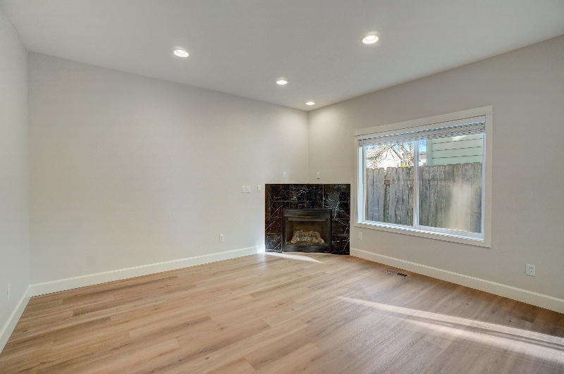 Building Photo - 7412 NE 58th Way