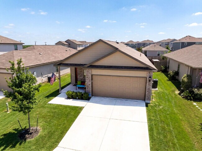 Building Photo - Come Home to Comfort, Calm, and a Space That Fits Your Life