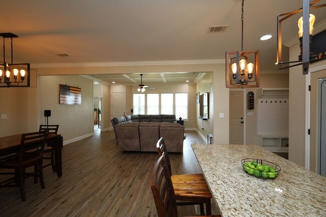 Building Photo - 3905 Crusader Ct