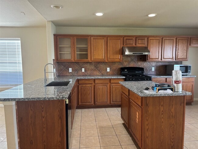 Building Photo - 2727 Chatford Hollow Ln