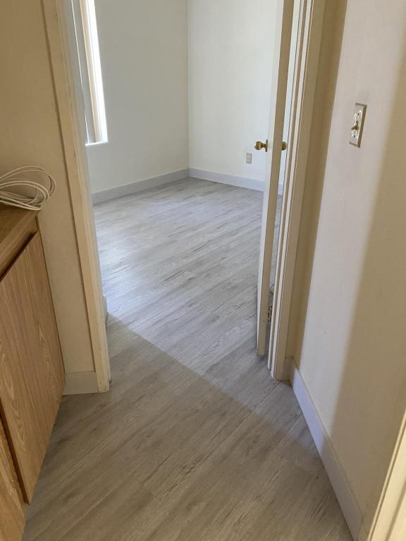 Building Photo - 1649 Pine Ct