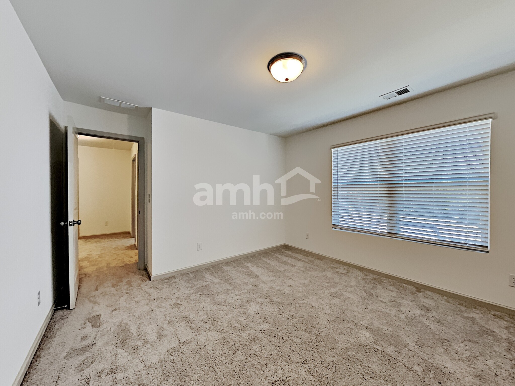 Building Photo - 215 N Fortune Way