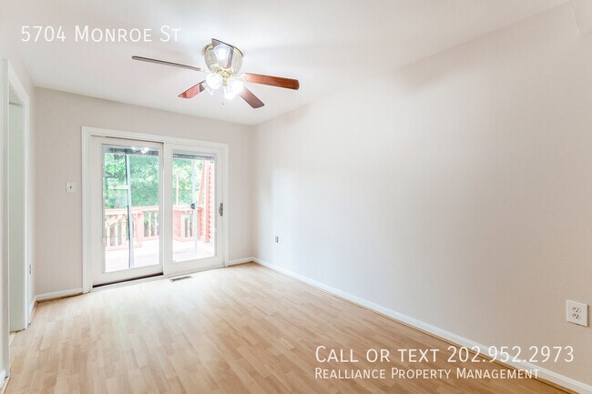 Building Photo - 5704 Monroe St