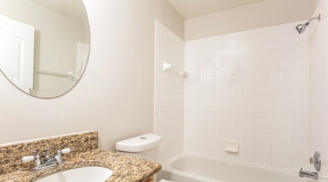 Building Photo - 1505 Scotch Pine Dr