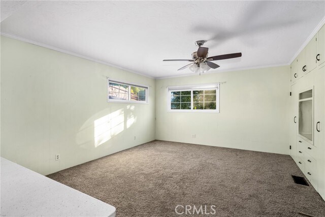 Building Photo - 243 N Grand St