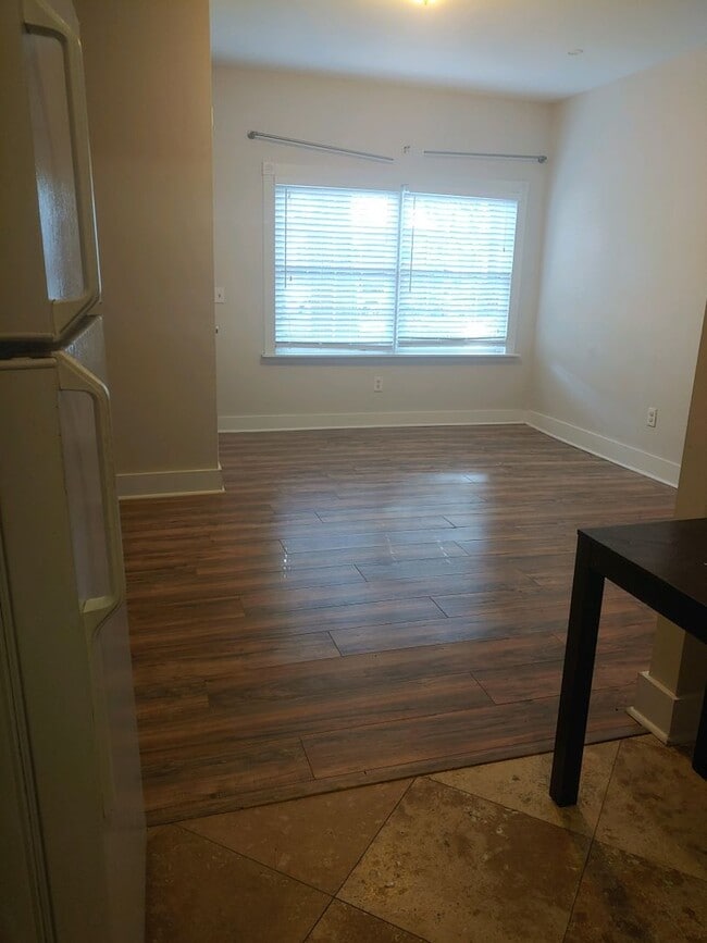 Building Photo - For Lease